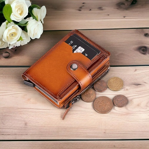 Pop-Up Wallet: The Trendiest Accessory of 2025!