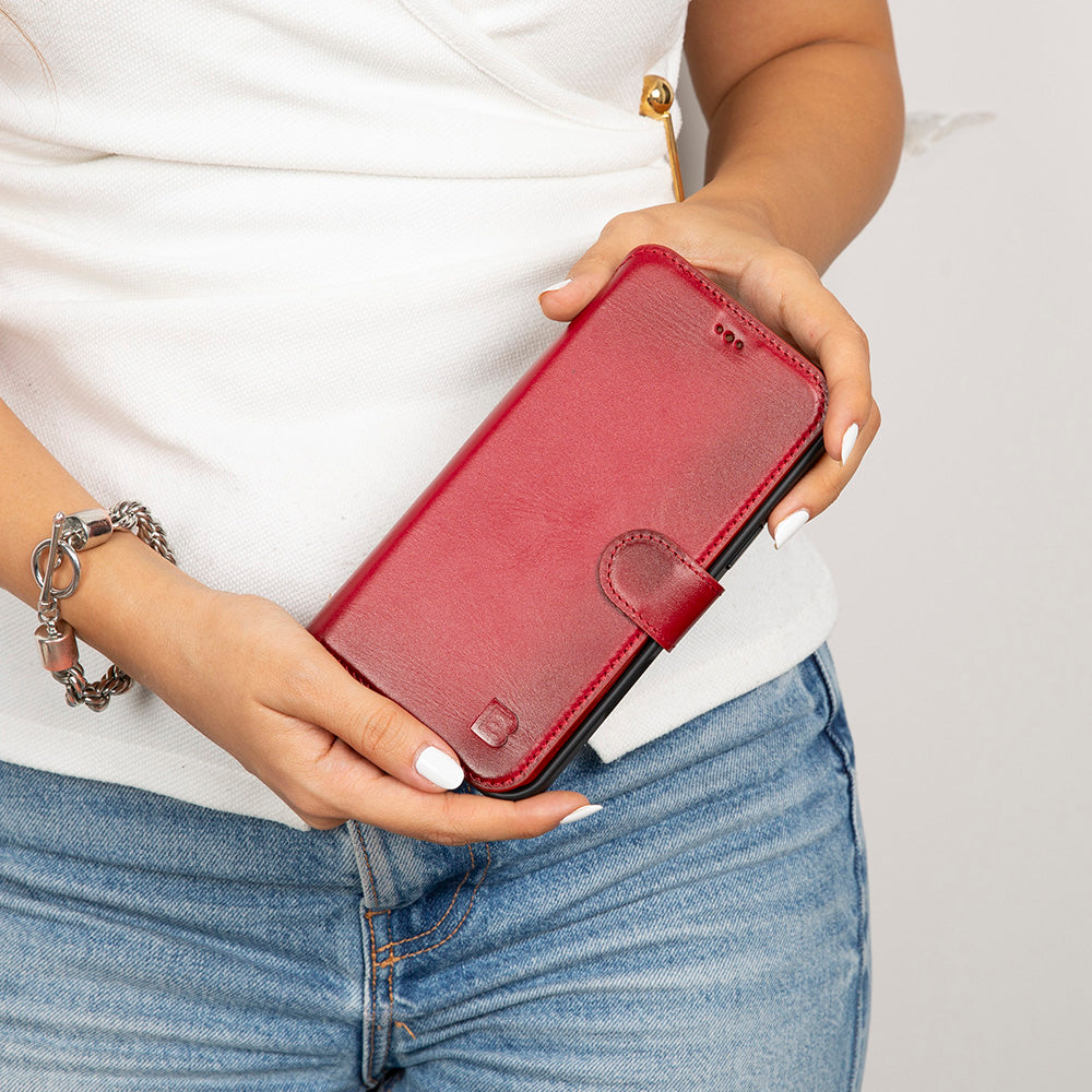 Magic iPhone 17 Pro Max Detachable Leather Wallet Case