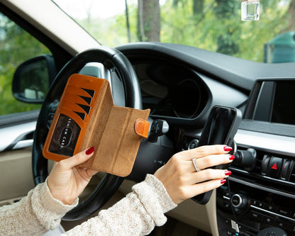 Magic iPhone 17 Pro Detachable Leather Wallet Case