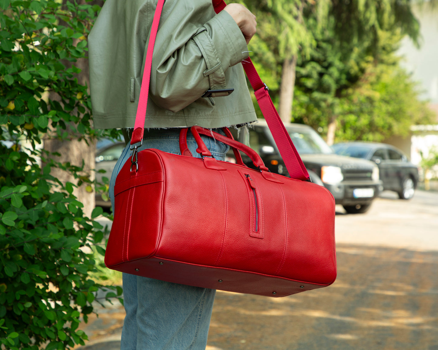 Crestiva Leather Weekend Duffle Bag