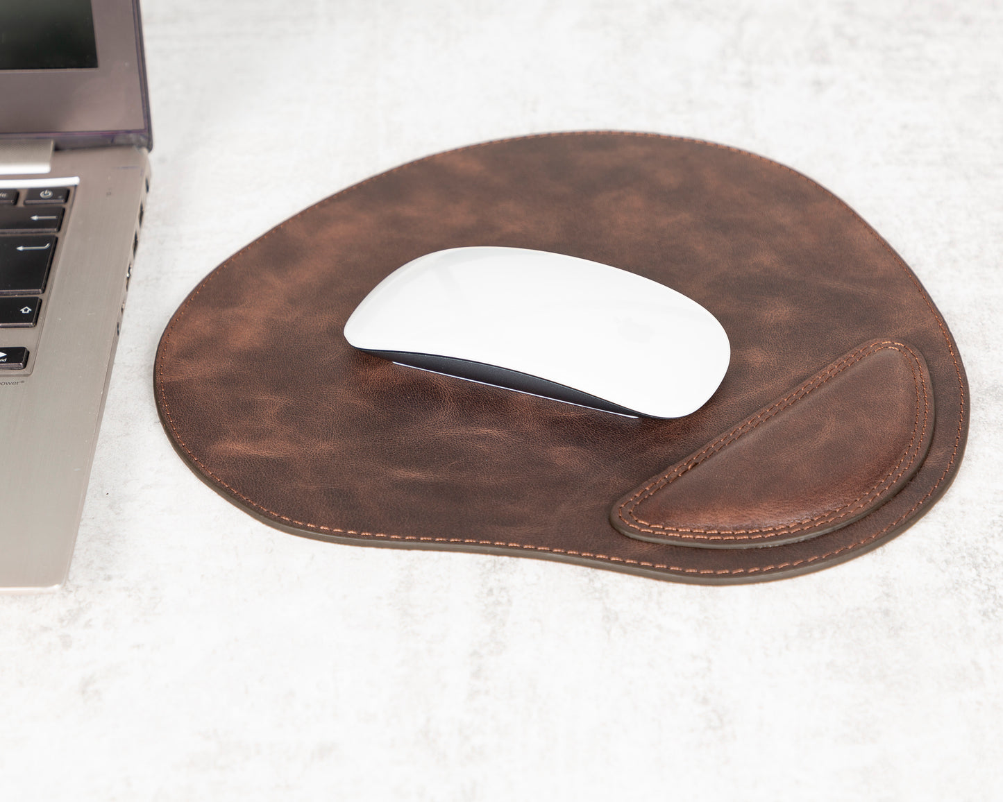 Onyxia Leather Mouse Pad