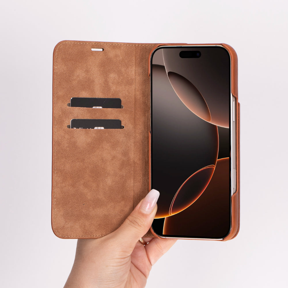 Sonat iPhone 16 Pro Leather Folio Case