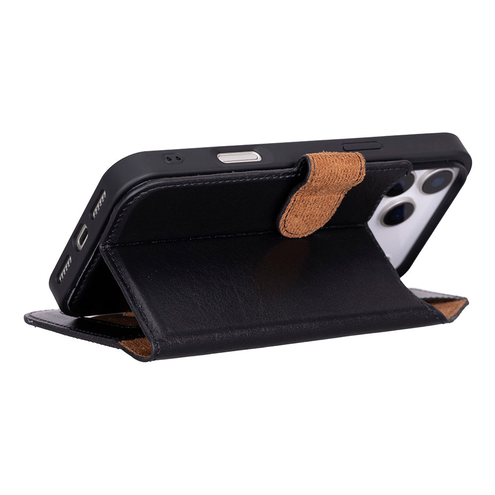 Magic iPhone 18 Pro Max Leather Detachable Wallet Case