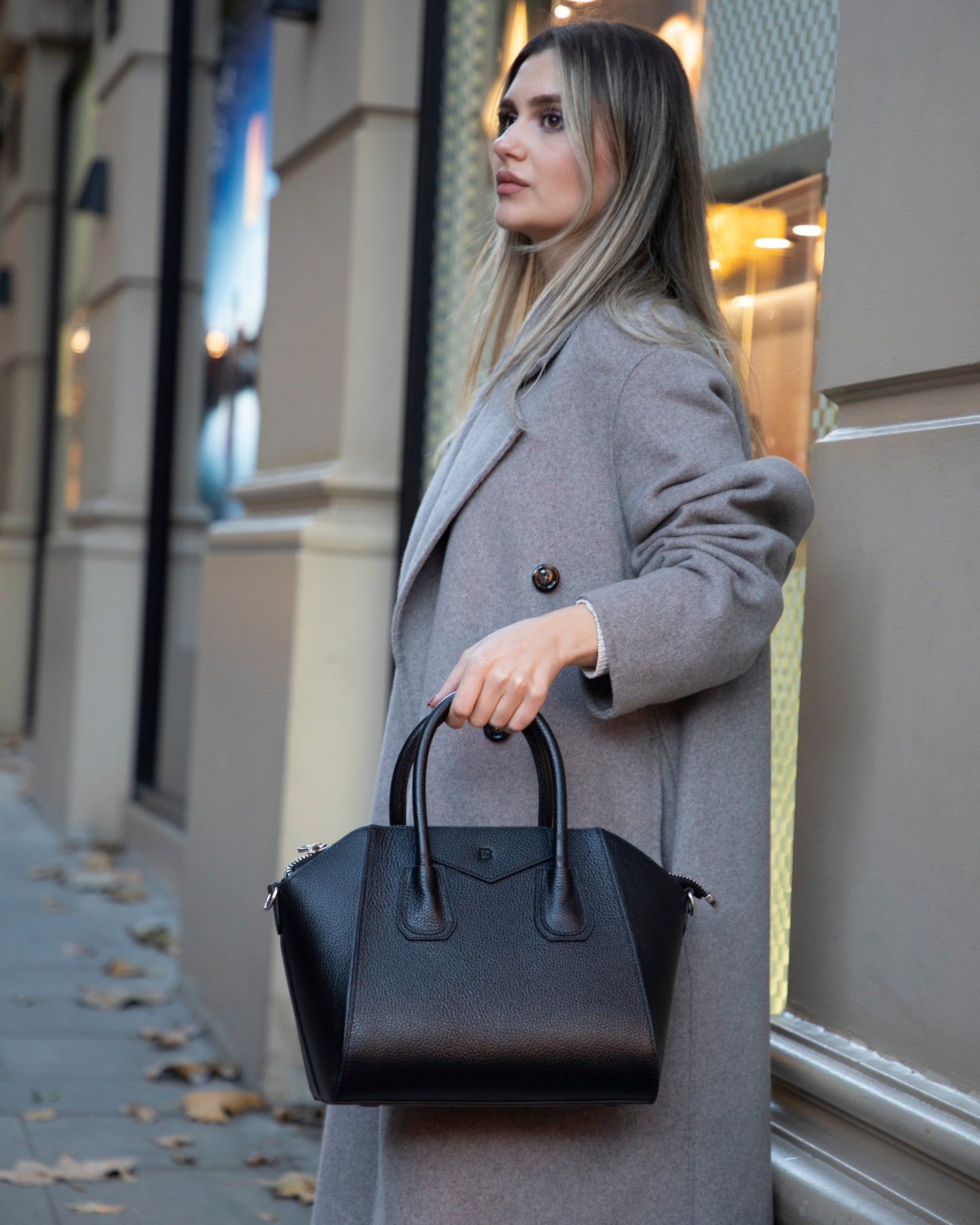 Lorenza Women's Leather Bag, Medium