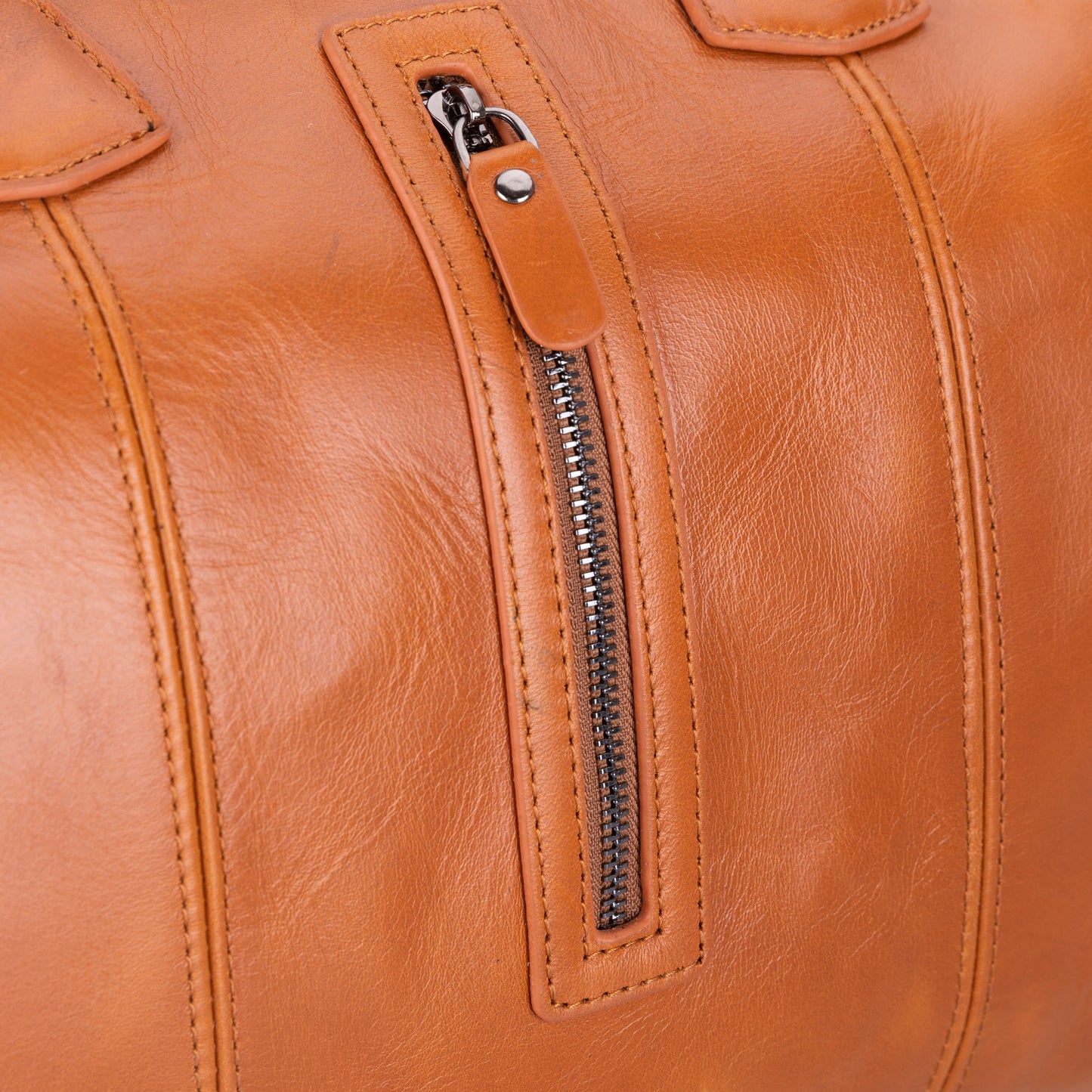 Crestiva Leather Weekend Duffle Bag