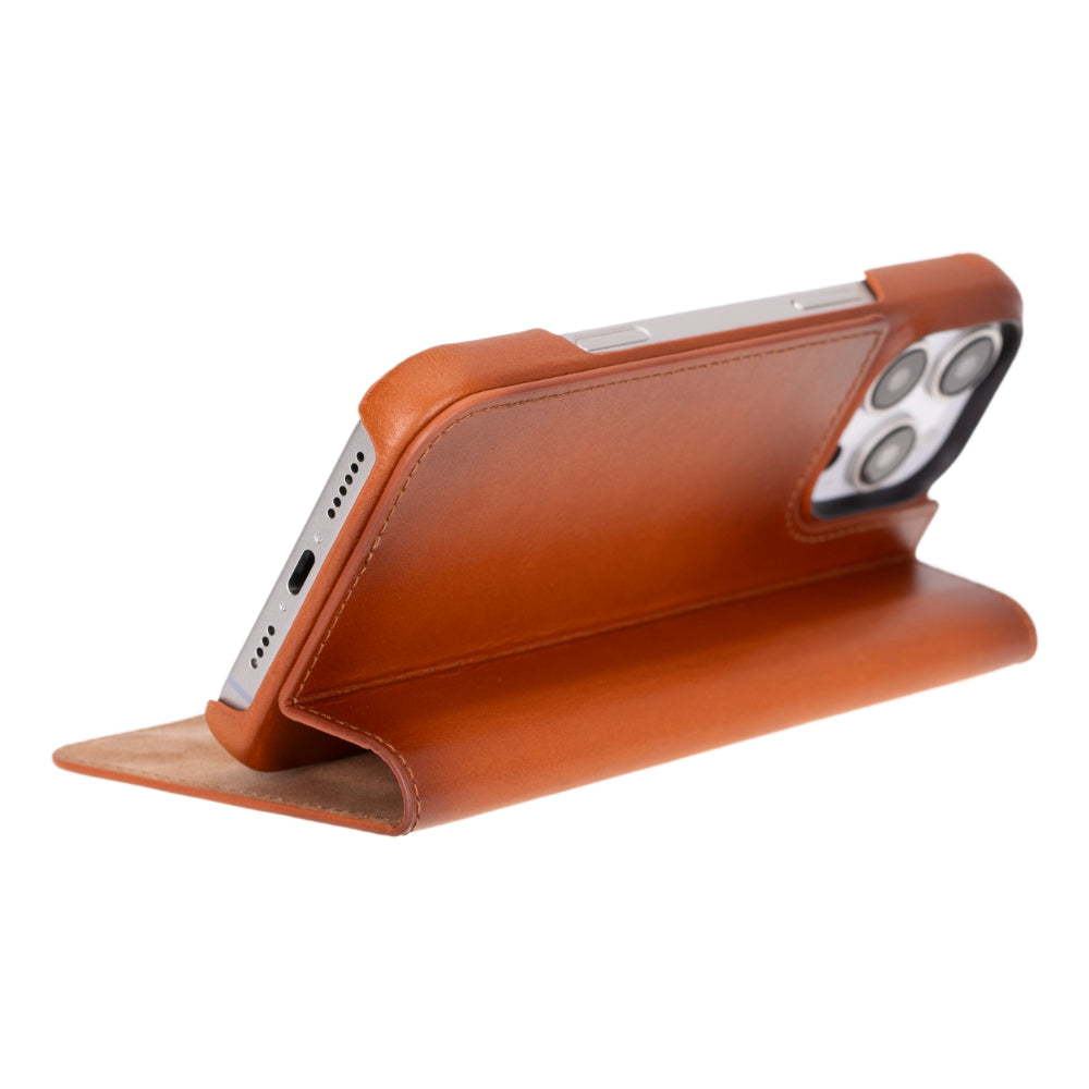 Sonat iPhone 16 Pro Leather Folio Case