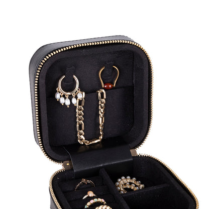 Amanda Leather Jewelry Box, Medium