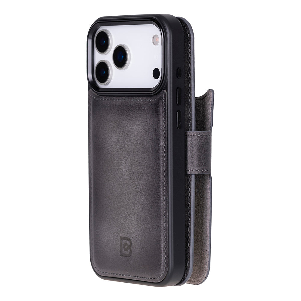 Magic iPhone 17 Pro Detachable Leather Wallet Case