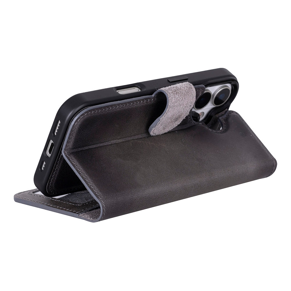 Magic iPhone 17 Detachable Leather Wallet Case