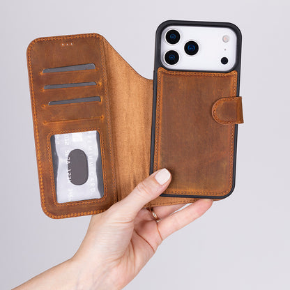 Magic iPhone 17 Pro Leather Detachable Wallet Case