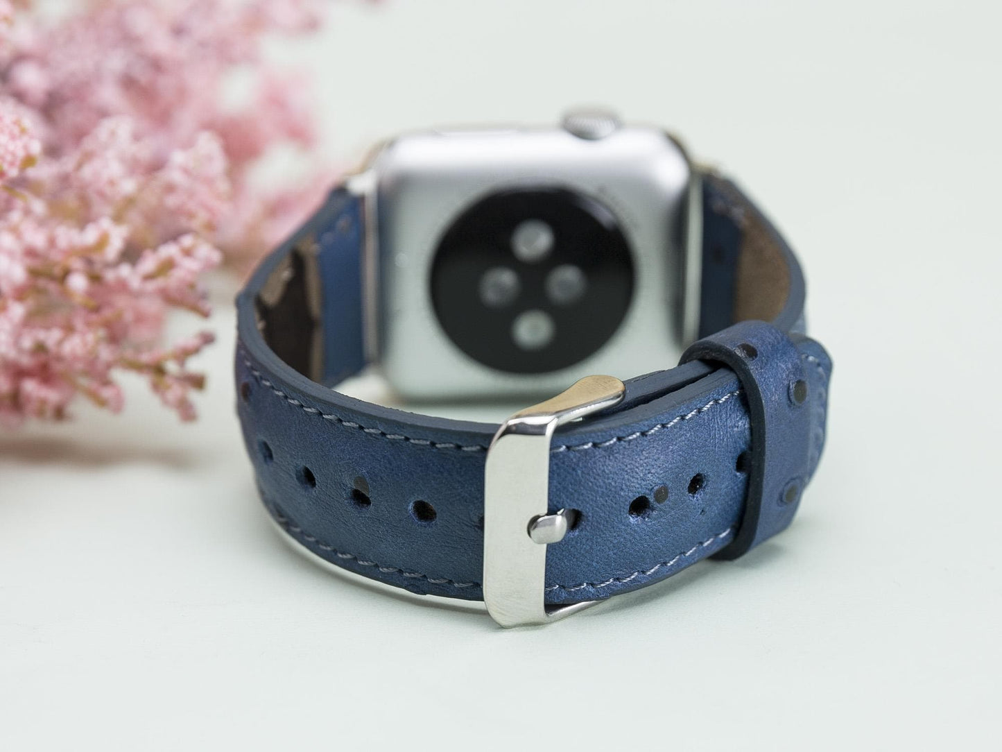 Leather Apple Watch Bands - Classic Style