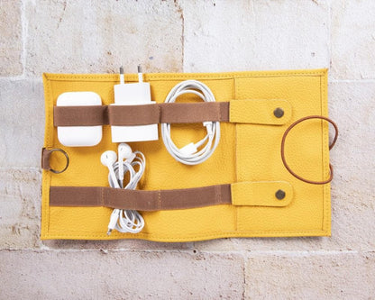 Leather Cable Organizer FL12