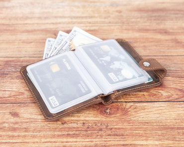 Oscard Card Holder