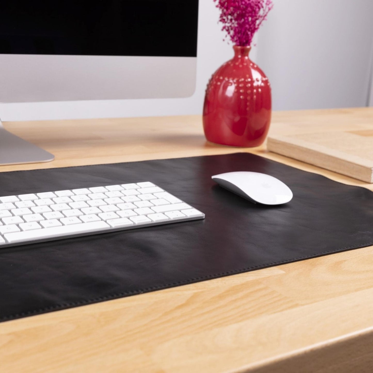 Bouletta Customizable Full Grain Leather Desk Mat