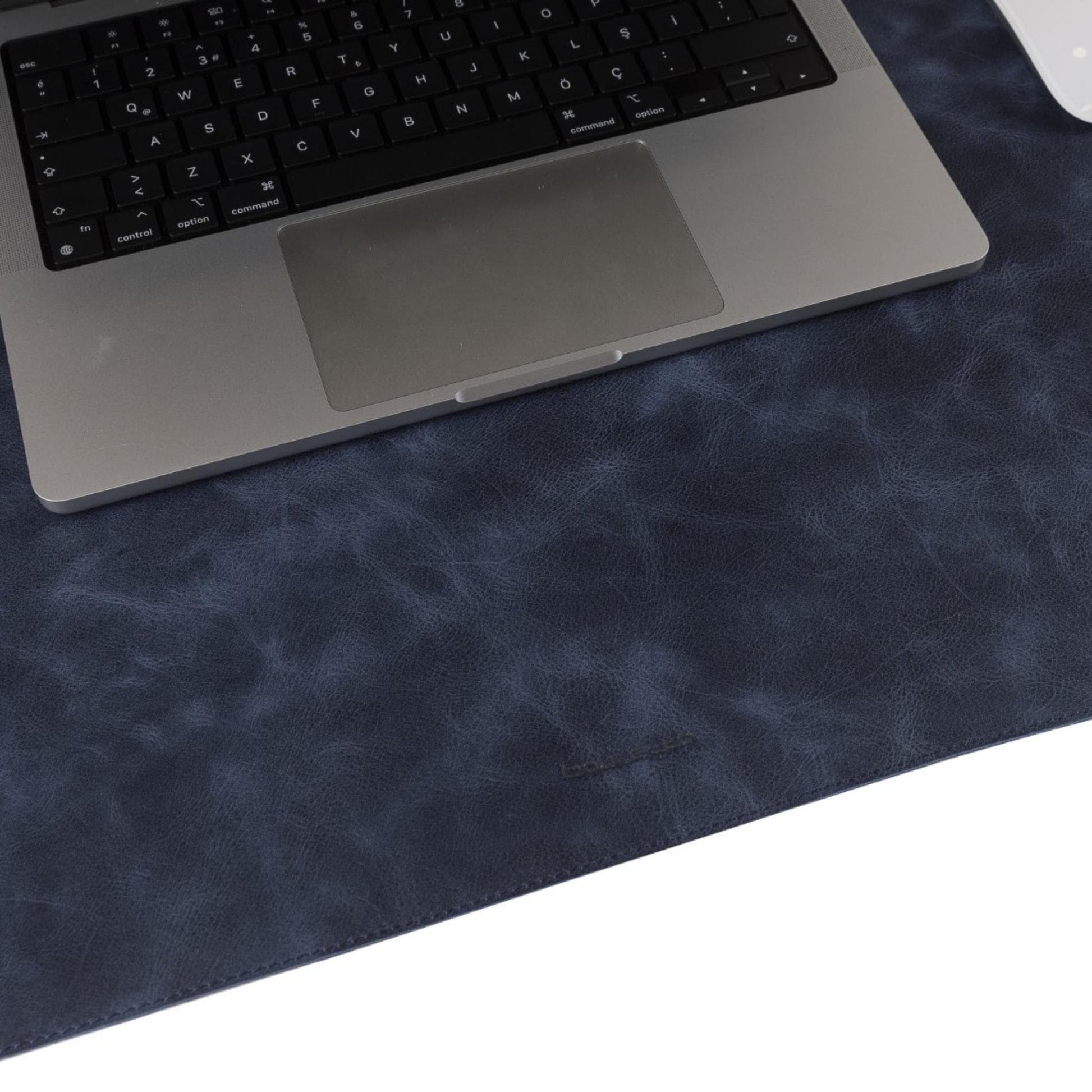 Bouletta Customizable Full Grain Leather Desk Mat