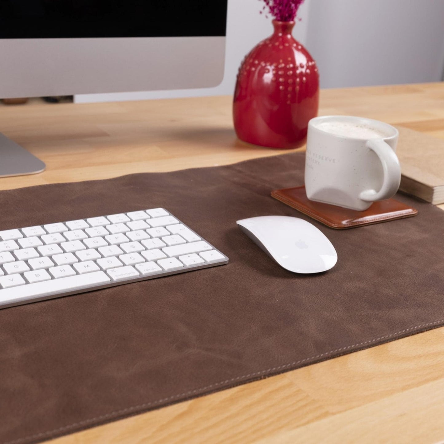 Bouletta Customizable Full Grain Leather Desk Mat