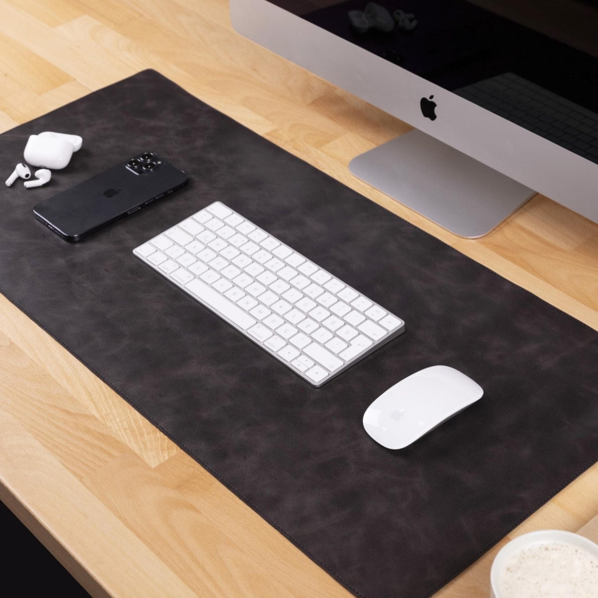 Bouletta Customizable Full Grain Leather Desk Mat