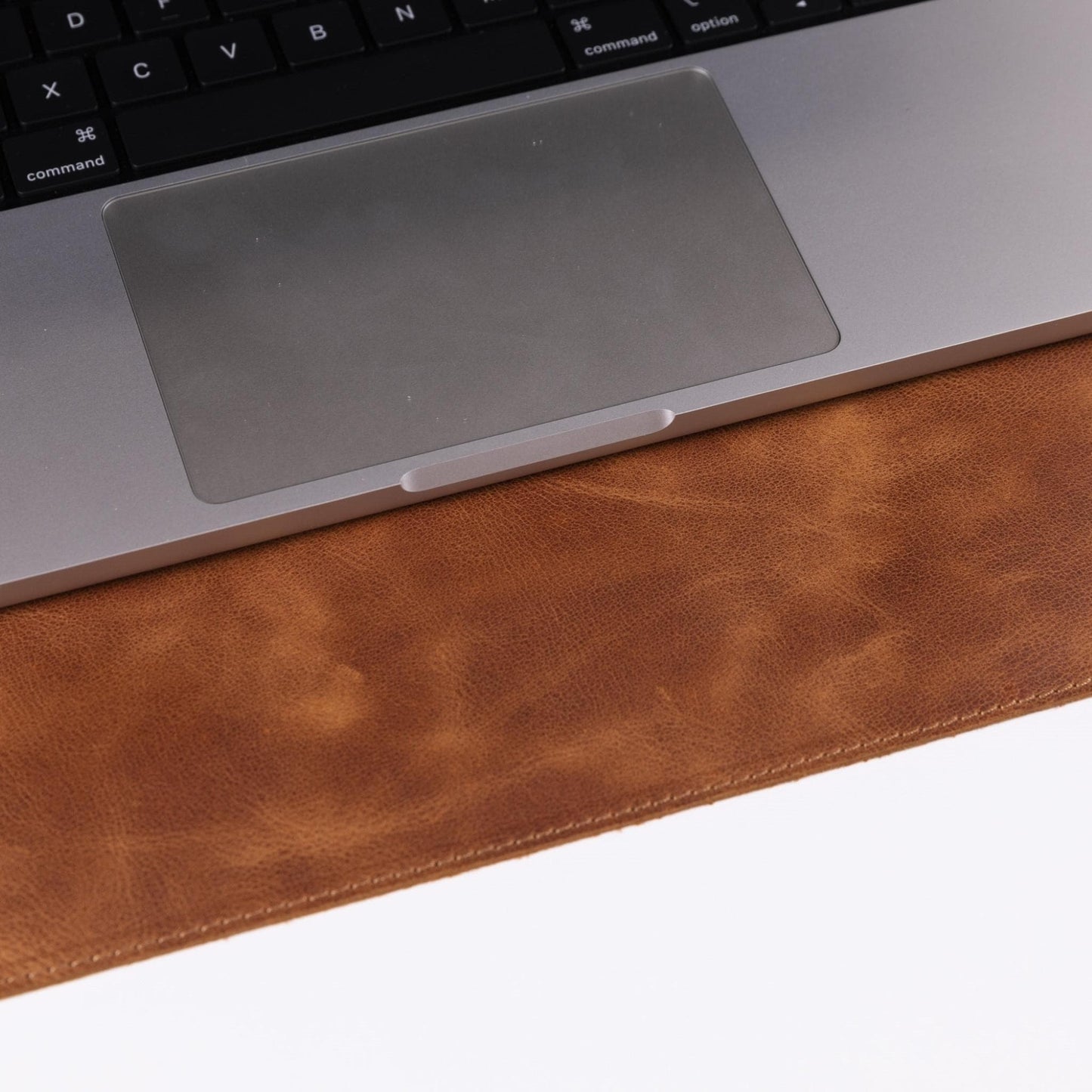 Bouletta Customizable Full Grain Leather Desk Mat