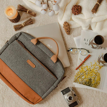 BloominBag Smokey Haze 15-16 Inch Laptop / MacBook Bag_1